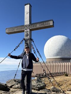 Fotografija s spletne strani Johann Pöschl na poti