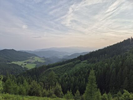 Fotografija s spletne strani Аnnа Bal na poti