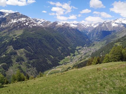 wandern-nilljochhuette-blick-praegraten-c-desiree-dezordo.jpg