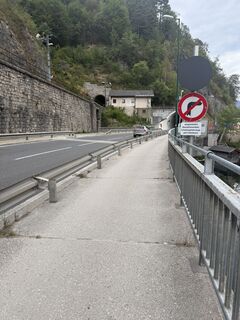 Foto von DERRICK entlang der Tour