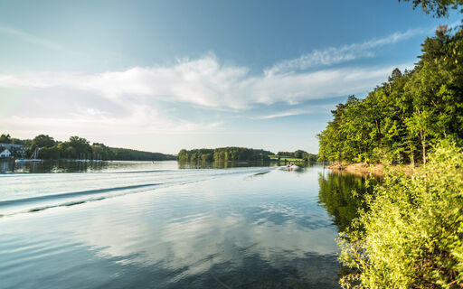 Ufer der Bevertalsperre