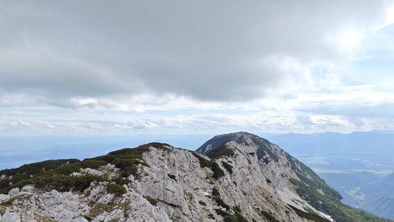 Fotografija s spletne strani Franca Škarja na poti