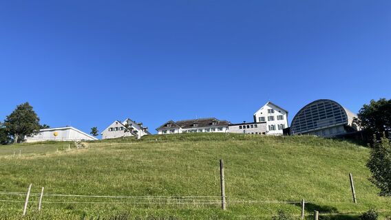Fotografie de la michael lierka de-a lungul turului