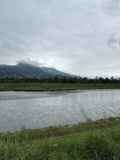 Foto da Cyrill Bischof lungo il tour