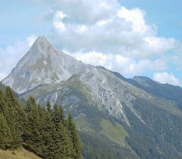 Blick auf den majestätischen Brandberger Kolm (2700 m).