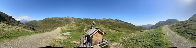 Fotografija s spletne strani Dirk Dempewolf na poti