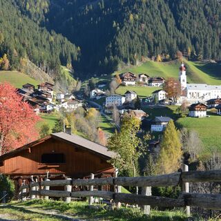 Blick von der "Schade" auf Maria Luggau