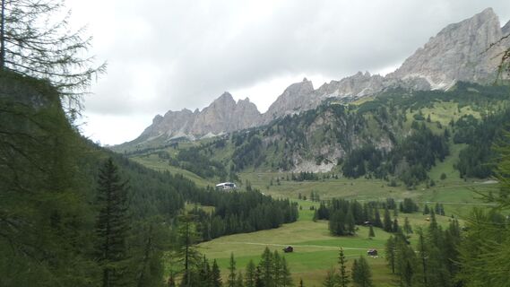 Blick auf Sellajoch-Pass