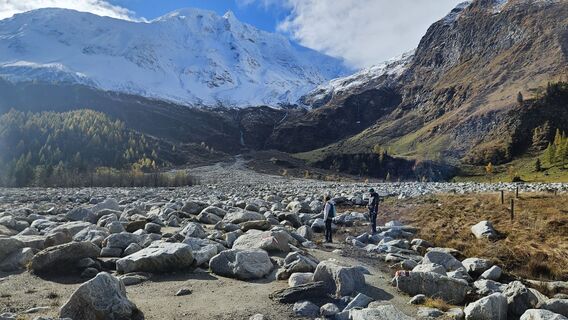 Fotografija s spletne strani Robert8992 na poti