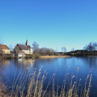 Ratschenhof und Teich