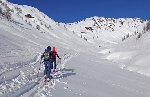 skitour-kalksteiner-joechl-geil-c-christof-schett.jpg
