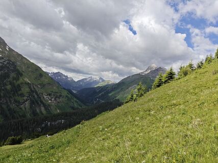 Photo de Xenia Lange le long du parcours