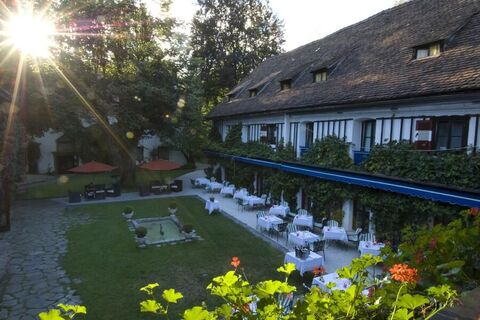 Hotel Schloss Leonstain