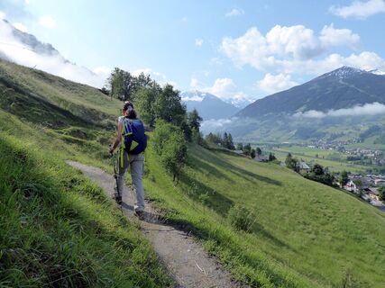 Der Weg zum Annencafe in Blickrichtung Süden.