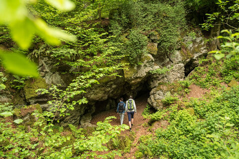 Vulkanpfad, Mühlsteinhöhle, Gerolstein-Roth