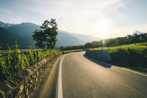 Cruise mit dem Heidiland E-Car durch die Bündner Herrschaft