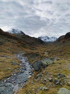 Fotografia z Simon Liranzo na trase