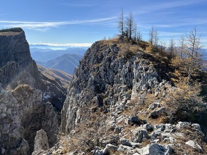 Foto da Anton Gigele lungo il tour