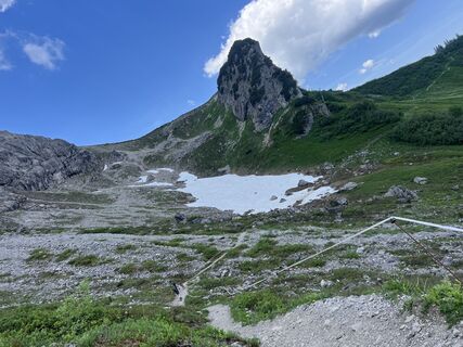 Fotografija s spletne strani Kattl na poti