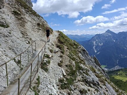 Fotografija s spletne strani bart8rombouts na poti