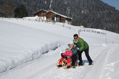 Rodelspaß auf der Kesselalm