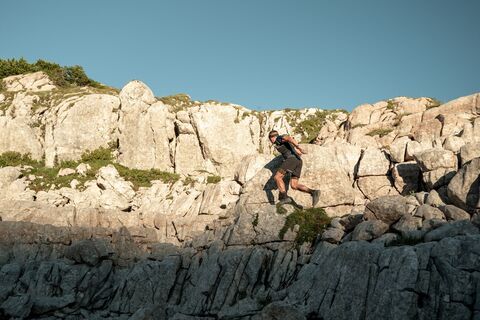 Trailrunner läuft durch das Steinerne Meer