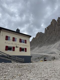 Fotografija s spletne strani chiara guidicini na poti