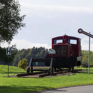 Schinderhannes-Radweg - Die Lok in Lingerhahn