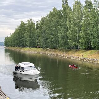 Vom Vesijärvi kannst du zum Vääksy-Kanal paddeln