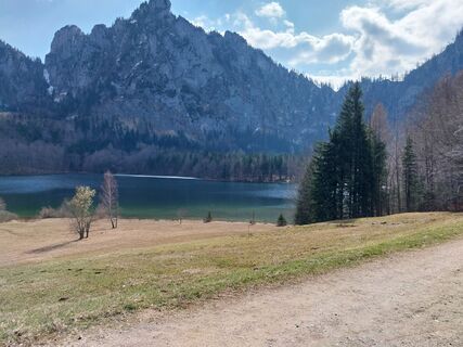 Fotografija s spletne strani Franz Huettner Aigner na poti