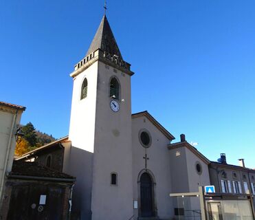 Kirche im Dorf Aiguefonde