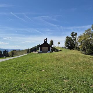 Fotografija s spletne strani alinradu na poti