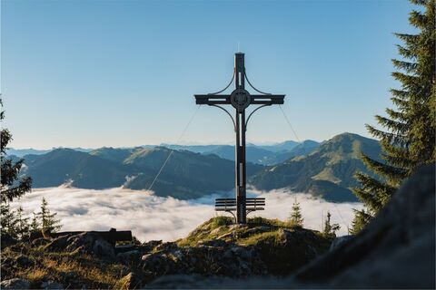 Söll_Gipfelkreuz Kleiner Pölven_Wilder Kaiser