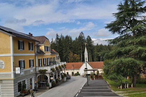 Maria Fieberbründl_Apfelland-Stubenbergsee_Oststeiermark