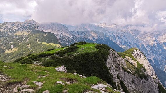 Fotografija s spletne strani Franca Škarja na poti