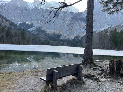 Fotografija s spletne strani Nadine A. na poti