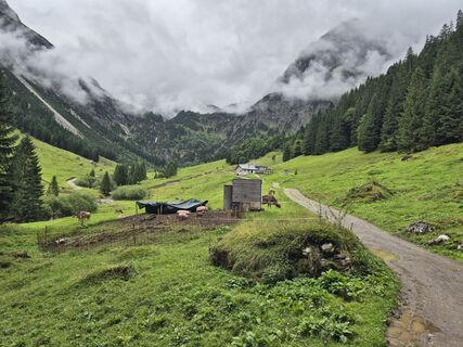 Fotografija s spletne strani JensM na poti