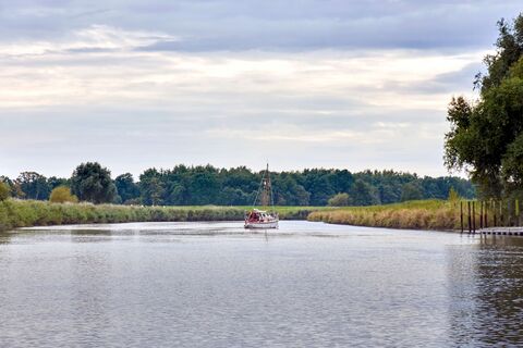 Segelboot auf der Oste