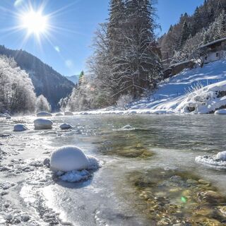 Brandenberger Ache im Winter bei Pinegg