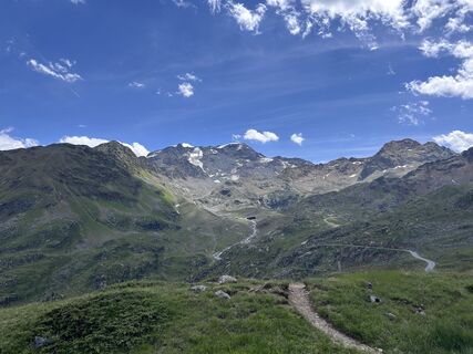 Photo de Emi le long du parcours