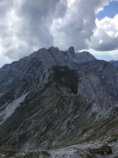 Foto van Cedric Kirchebner langs de tour