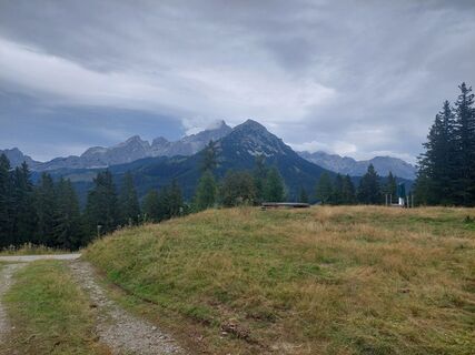 Fotografija s spletne strani Andrea Mahringer na poti