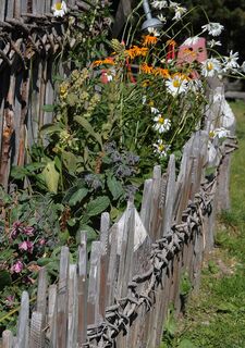 Schöner Garten bei der Rinderplatzhütte