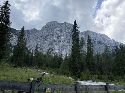 Fotografia z Heinz Sperl na trase