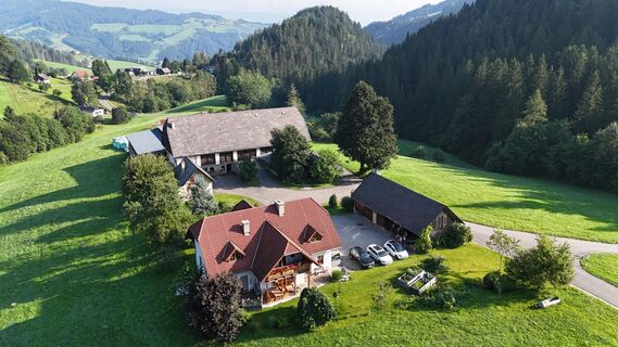 Laikamhof-Hofansicht-Murtal-Steiermark