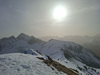 Zdjęcie z Karl-Heinz Martin wzdłuż trasy