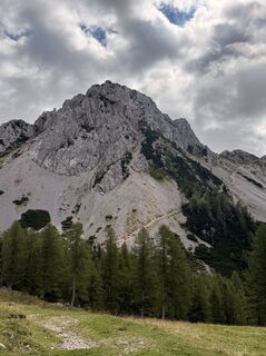 Fotografija s spletne strani Hans Peter Gröchenig na poti