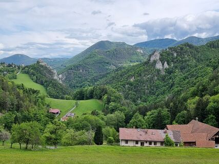Fotografia z Helmut Neuhold na trase