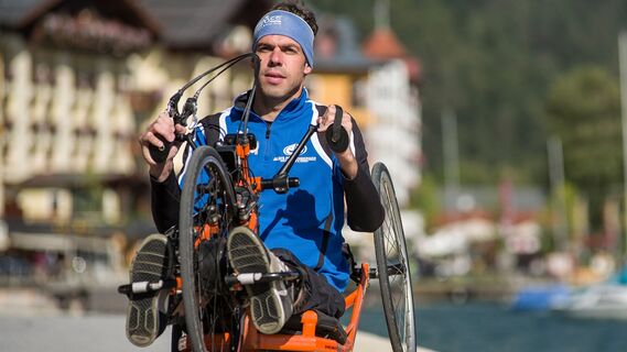 die Region Achensee bietet einige wunderschöne Touren für Handbiker