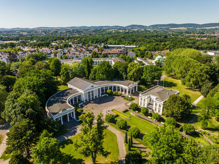 Bad Oeynhausen-Kurpark-Teutoburger-Wald-Tourismus-D-Ketz-084-CC-BY-SA.jpg